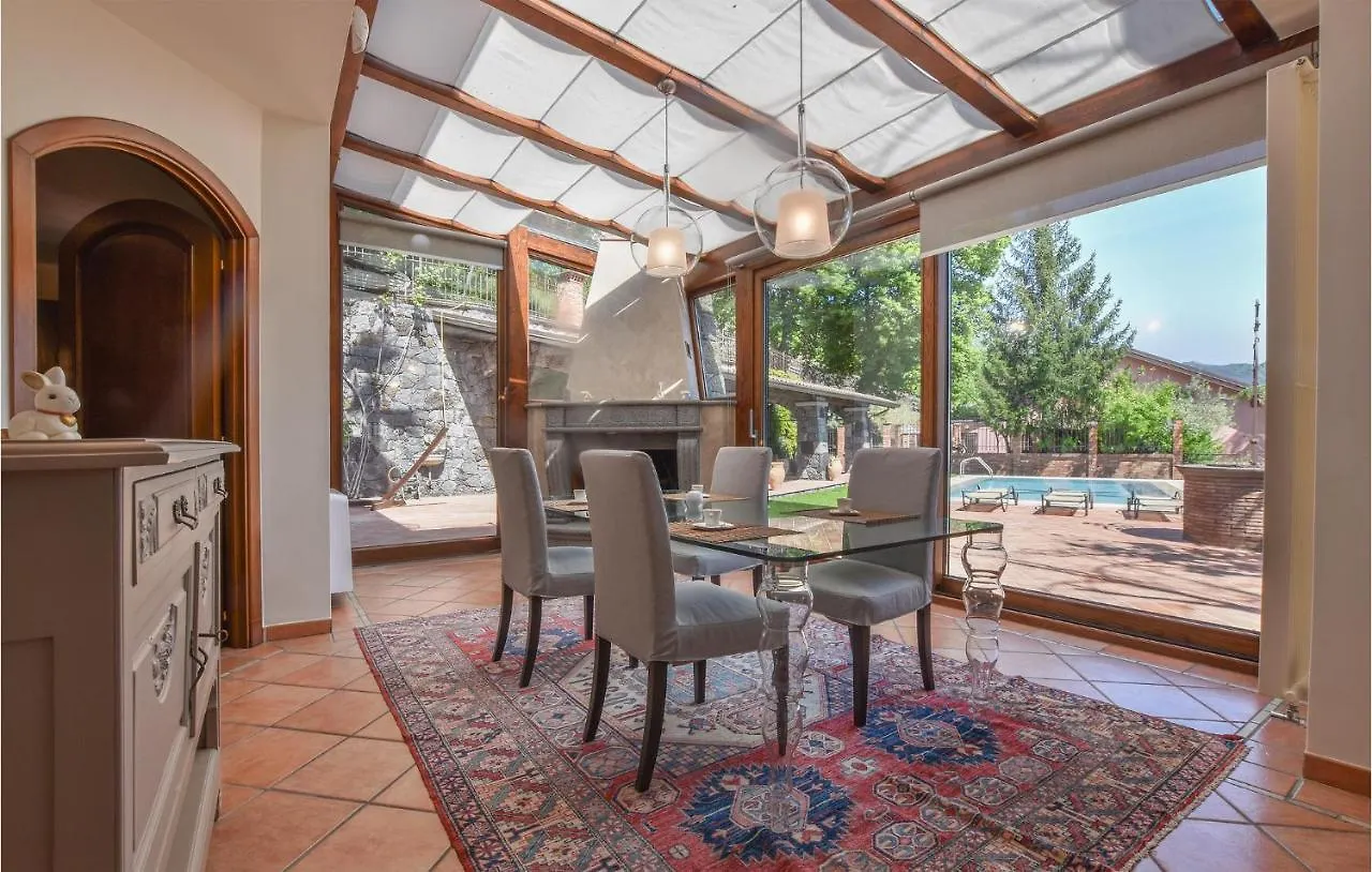 別荘 Cozy Home In Zafferana Etnea With Wifi イタリア