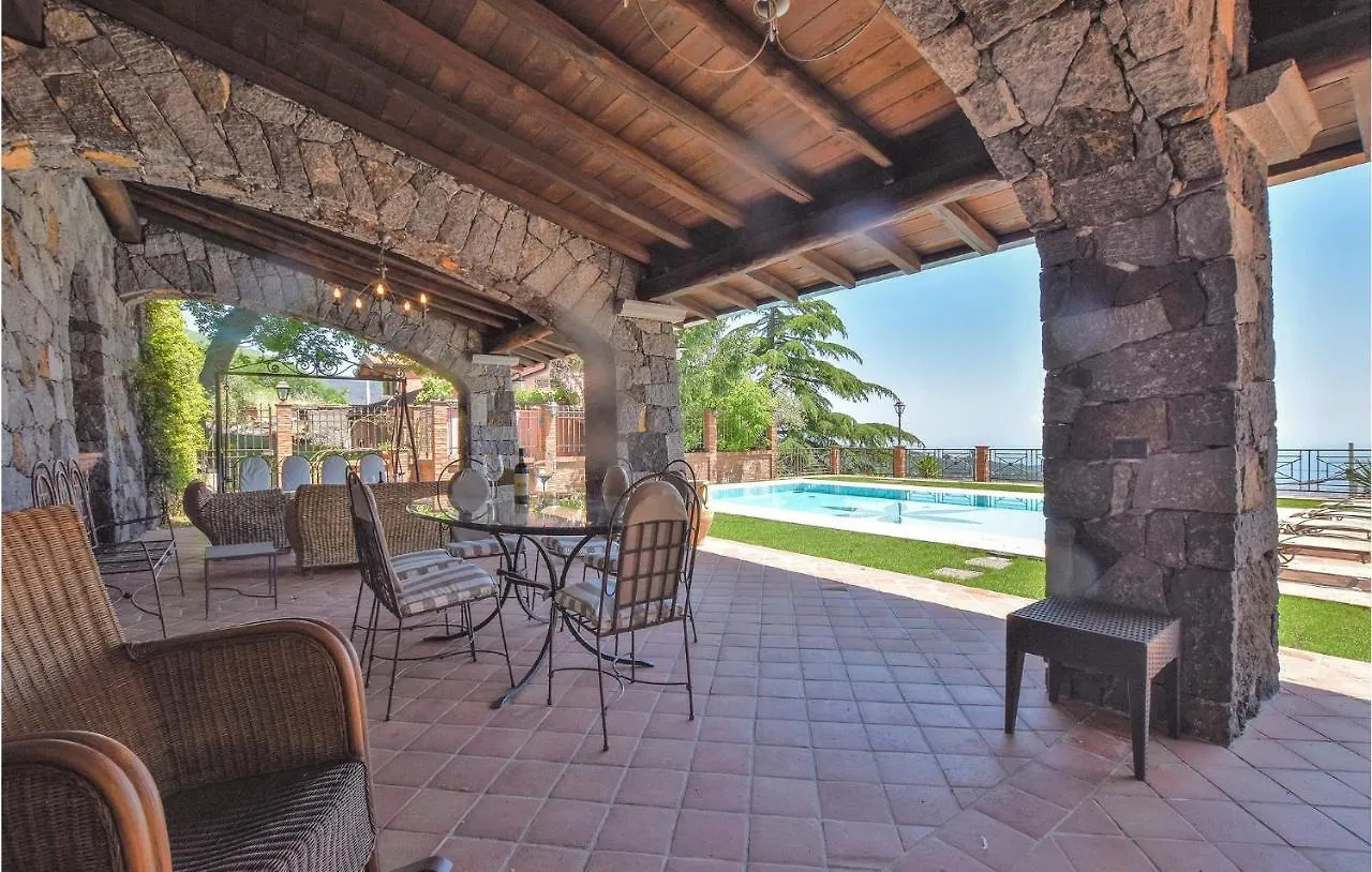 Cozy Home In Zafferana Etnea With Wifi